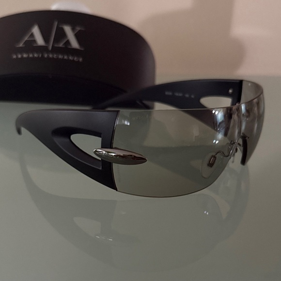 NEW BVLGARI Black/gray Sunglasses w/Armani Exchange case+cleaning cloth ITALY - Picture 4 of 16